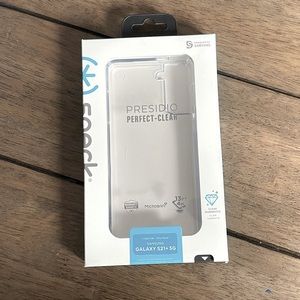 Samsung Galaxy S21+ Case